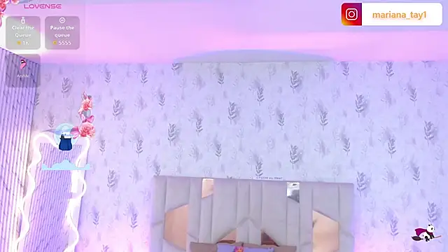 MARIANA TAY1 online show from December 19, 3:35 am