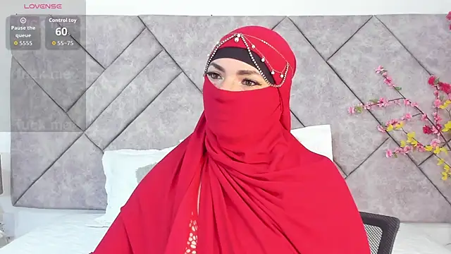  naylaa  online show from April 8, 3:28 am