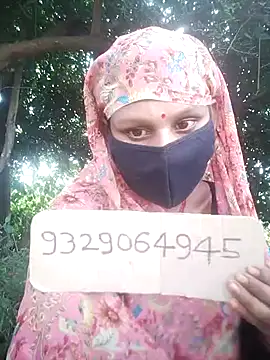 Snapshot of rasmi_powar chatting on October 16, 7:31 am rasmi powar online show from October 16, 7:31 am