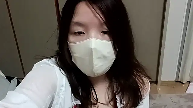 anananna1010 online show from April 7, 1:11 pm