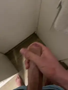 Snapshot of Lorenzo13450 chatting on November 12, 1:39 am Lorenzo13450 online show from November 12, 1:39 am