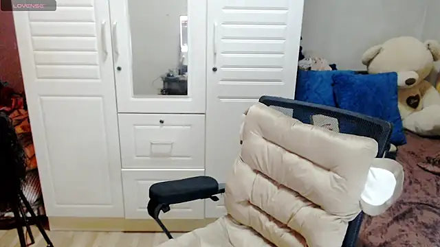 BellaMistressJhax online show from February 19, 6:04 pm