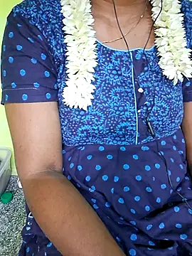 Snapshot of tamil_kanaka chatting on June 23, 5:00 pm tamil kanaka online show from June 23, 5:00 pm