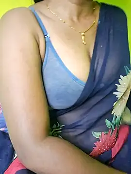 Snapshot of tamil_kanaka chatting on July 17, 6:02 pm tamil kanaka online show from July 17, 6:02 pm