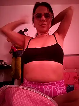 Snapshot of Soffy76 chatting on October 18, 1:56 pm Soffy76 online show from October 18, 1:56 pm