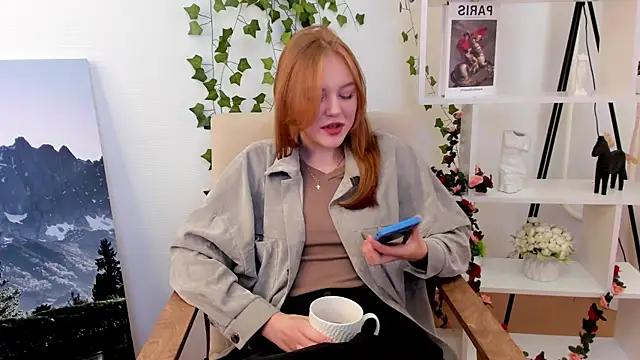 VernellArey online show from October 11, 6:23 am