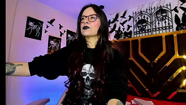 Evangelinejoness  online show from November 2, 11:56 am