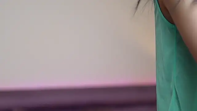 JoelleApril online show from February 4, 9:42 pm