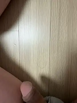 Snapshot of maru2050 chatting on March 31, 2:39 pm maru2050 online show from March 31, 2:39 pm