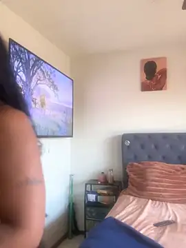 promisetoyou4 online show from April 17, 4:43 pm