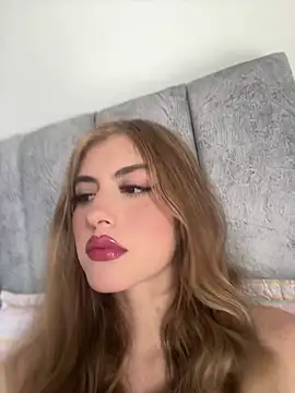 AlessiaLuxx online show from July 10, 7:38 pm