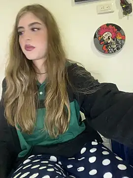 AlessiaLuxx online show from July 22, 3:09 am