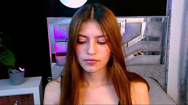 viky evanss online show from December 5, 7:10 pm