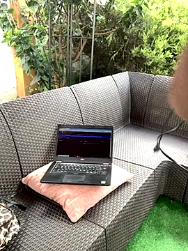 ElectraPink  online show from October 20, 12:38 pm