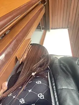 ElectraPink  online show from November 26, 12:50 pm