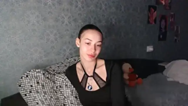 Daphne Darkthorn online show from November 9, 2:21 am