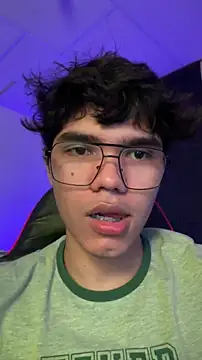 Im Camii online show from March 27, 4:40 pm