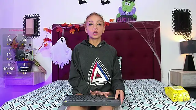 Sassha ferrer online show from October 29, 9:16 pm