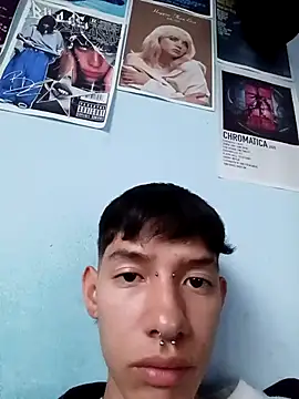 heyy noah11 online show from November 11, 10:43 pm