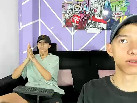 heyy noah11 online show from May 24, 1:27 pm