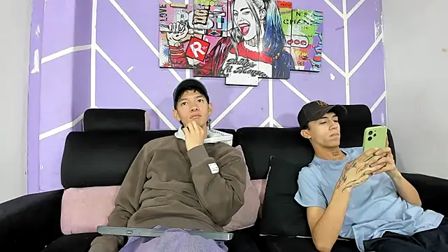 heyy noah11 online show from May 31, 1:18 pm