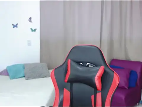 skarlett222 online show from October 14, 10:43 pm