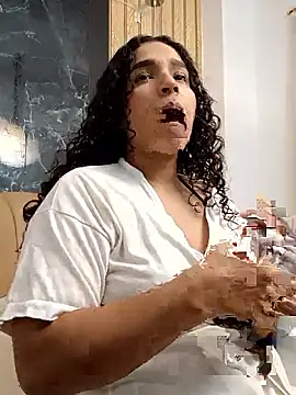 Snapshot of Belindamuller chatting on February 16, 11:34 pm Belindamuller online show from February 16, 11:34 pm