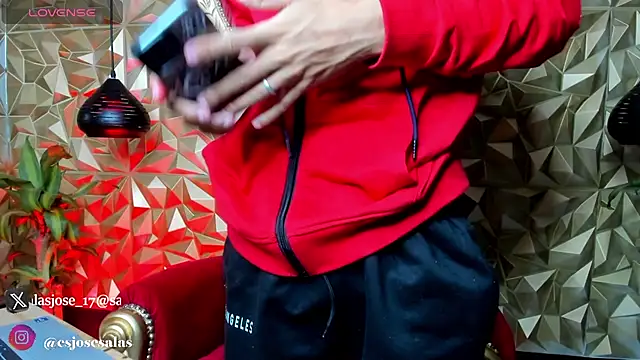 jhojan foxxx  online show from October 25, 6:21 am