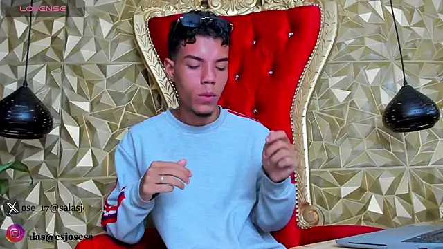 jhojan foxxx  online show from November 9, 8:29 pm