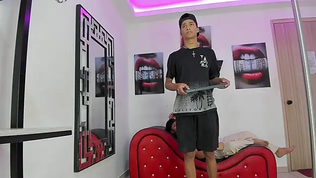 EMPIRE BOYS1 online show from November 28, 7:16 pm