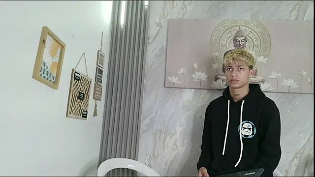 EMPIRE BOYS1 online show from April 14, 7:25 am