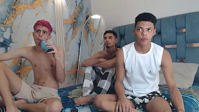 EMPIRE BOYS1 online show from May 9, 7:30 pm