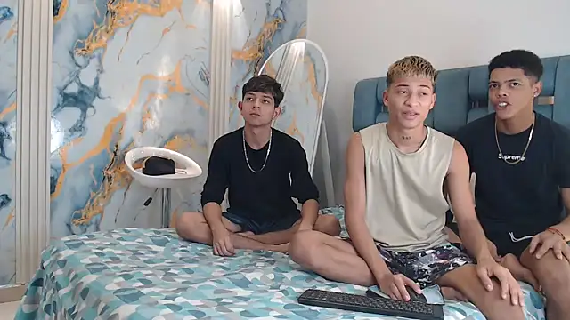 EMPIRE BOYS1 online show from May 14, 7:20 pm