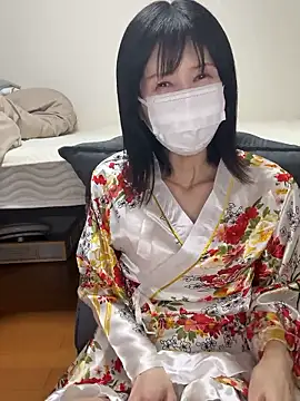 Snapshot of japan-mei chatting on May 15, 11:28 am japan-mei online show from May 15, 11:28 am