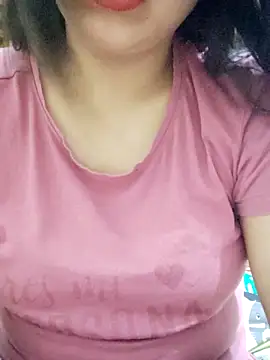 Snapshot of Tanha18 chatting on December 20, 12:29 am Tanha18 online show from December 20, 12:29 am