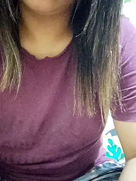 Snapshot of Tanha18 chatting on December 22, 12:29 am Tanha18 online show from December 22, 12:29 am