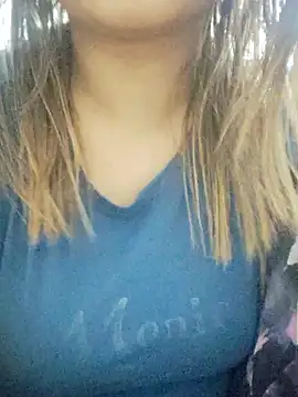 Snapshot of Tanha18 chatting on January 11, 5:51 pm Tanha18 online show from January 11, 5:51 pm