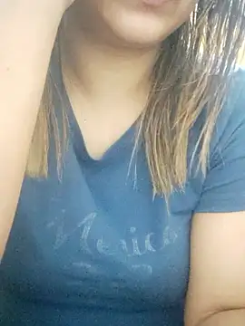 Snapshot of Tanha18 chatting on January 12, 6:07 am Tanha18 online show from January 12, 6:07 am