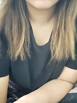 Snapshot of Tanha18 chatting on February 10, 5:22 am Tanha18 online show from February 10, 5:22 am