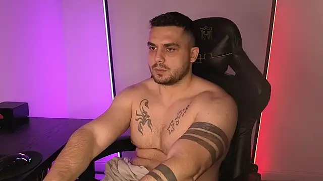 Danielbateson online show from January 15, 5:27 pm