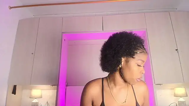 MaraBaker online show from November 6, 11:55 am