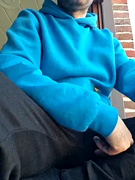 Nejatmert online show from March 2, 2:13 pm