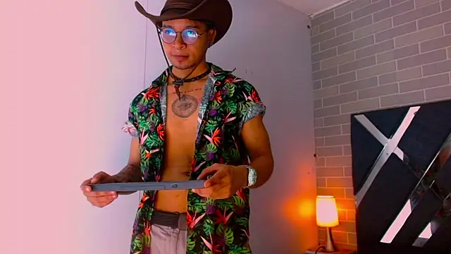 Jayden Morris online show from February 14, 7:21 pm