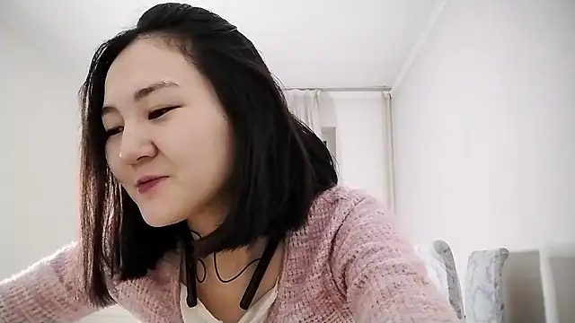 Lyndasilk online show from November 7, 3:12 pm