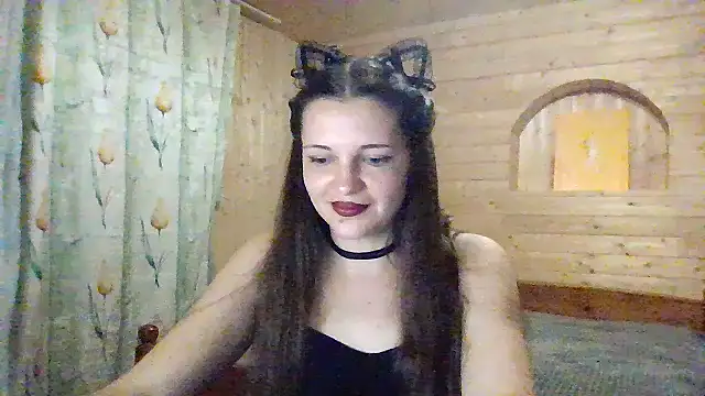 Snapshot of AmeliieLaFleur chatting on November 1, 9:06 pm AmeliieLaFleur online show from November 1, 9:06 pm