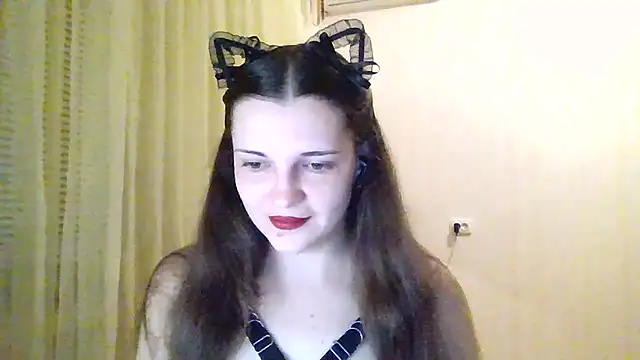 Snapshot of AmeliieLaFleur chatting on November 22, 7:35 pm AmeliieLaFleur online show from November 22, 7:35 pm