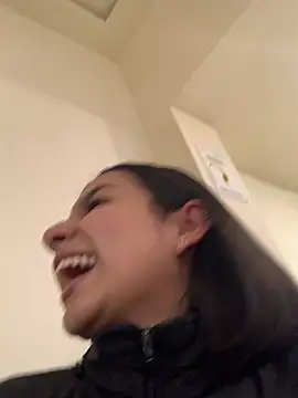 AlyssaRay online show from February 2, 6:50 pm