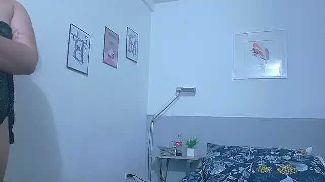 chubbykinkyygirl online show from January 10, 1:13 pm