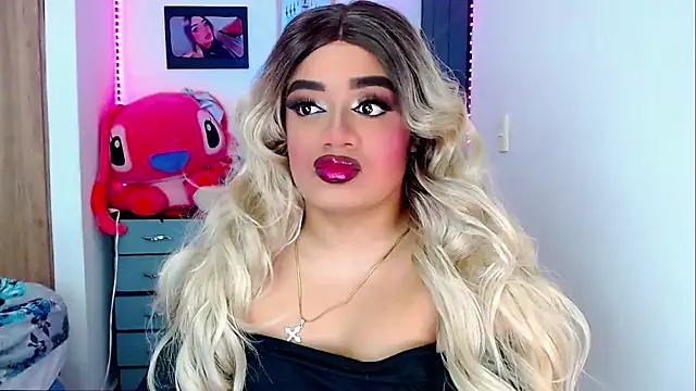 Sofiabigcock22 online show from November 5, 11:27 pm