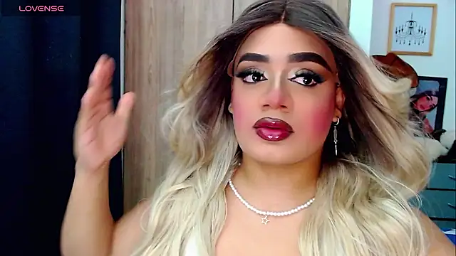 Snapshot of Sofiabigcock22 chatting on January 14, 6:02 pm Sofiabigcock22 online show from January 14, 6:02 pm